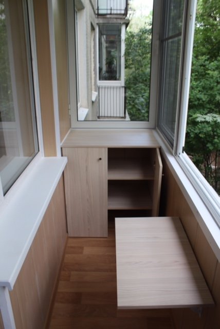 Мебель на балконе